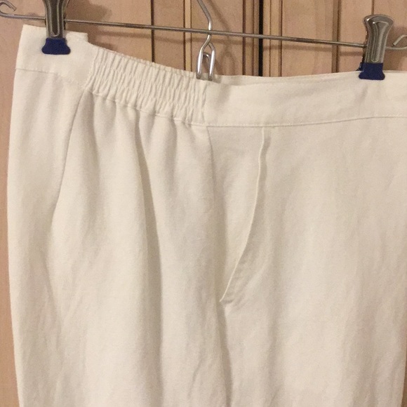 NEVER WORN-White Pant, 55% Linen, 45% Rayon, Sz 12 - Picture 3 of 6